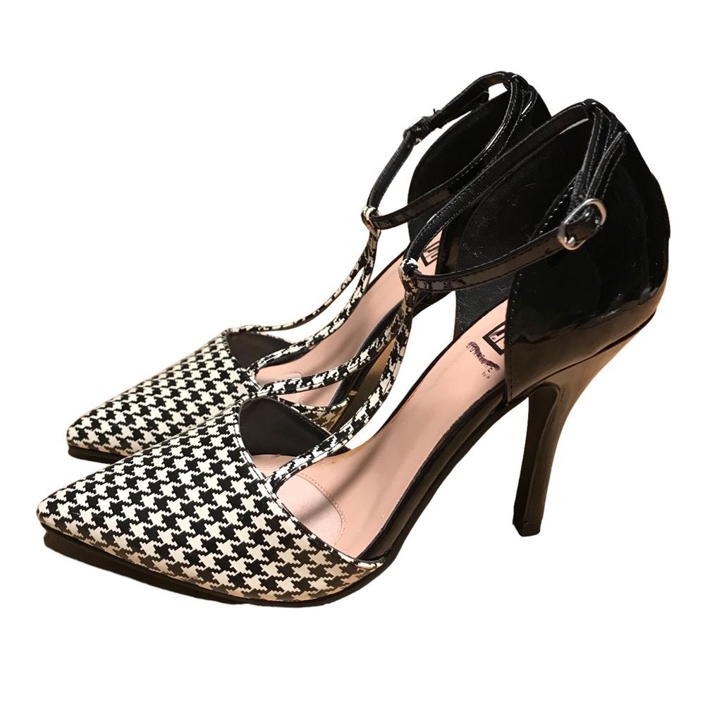 Signature Houndstooth Strappy Heels Sz 7.5